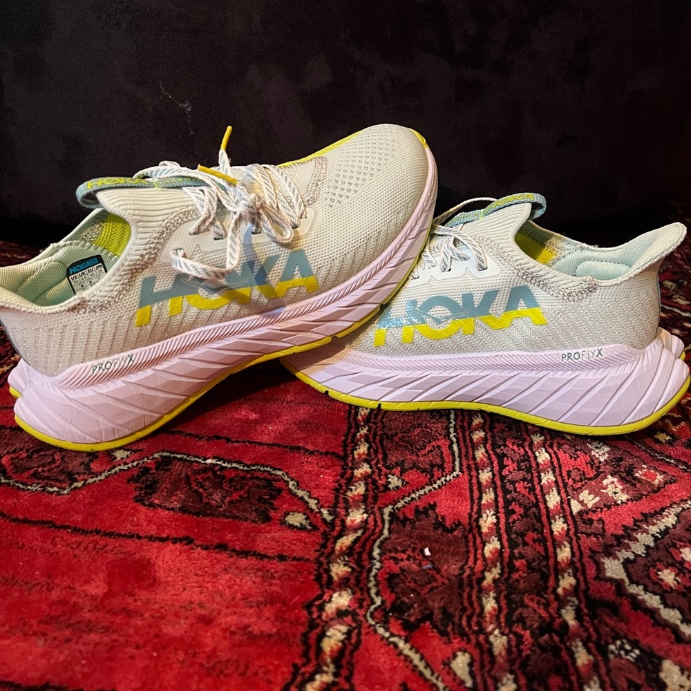 Women’s Hoka Shoes